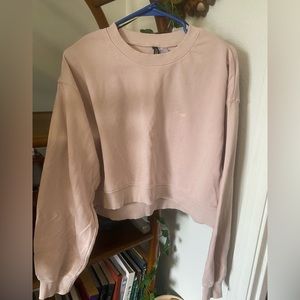 ‘Smile’ crop pullover